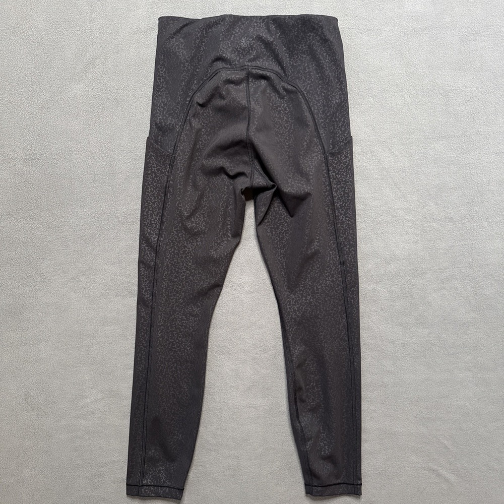 Athleta Tights Womens Small Black Ultimate Stash Pocket Embossed 7/8 Yoga Active - Picture 2 of 12